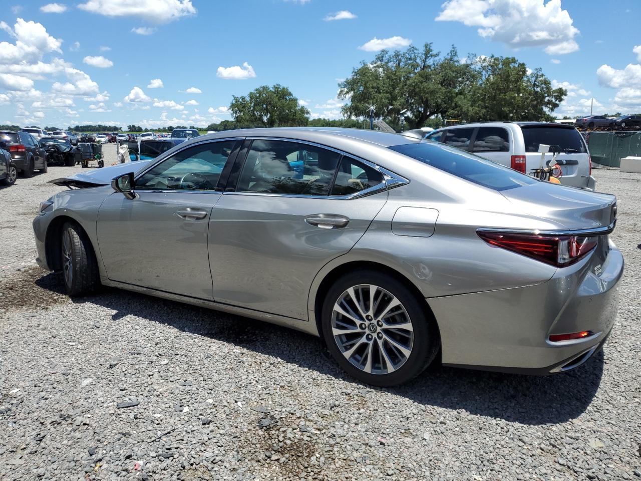 2021 Lexus Es 350 Base - Фото 2