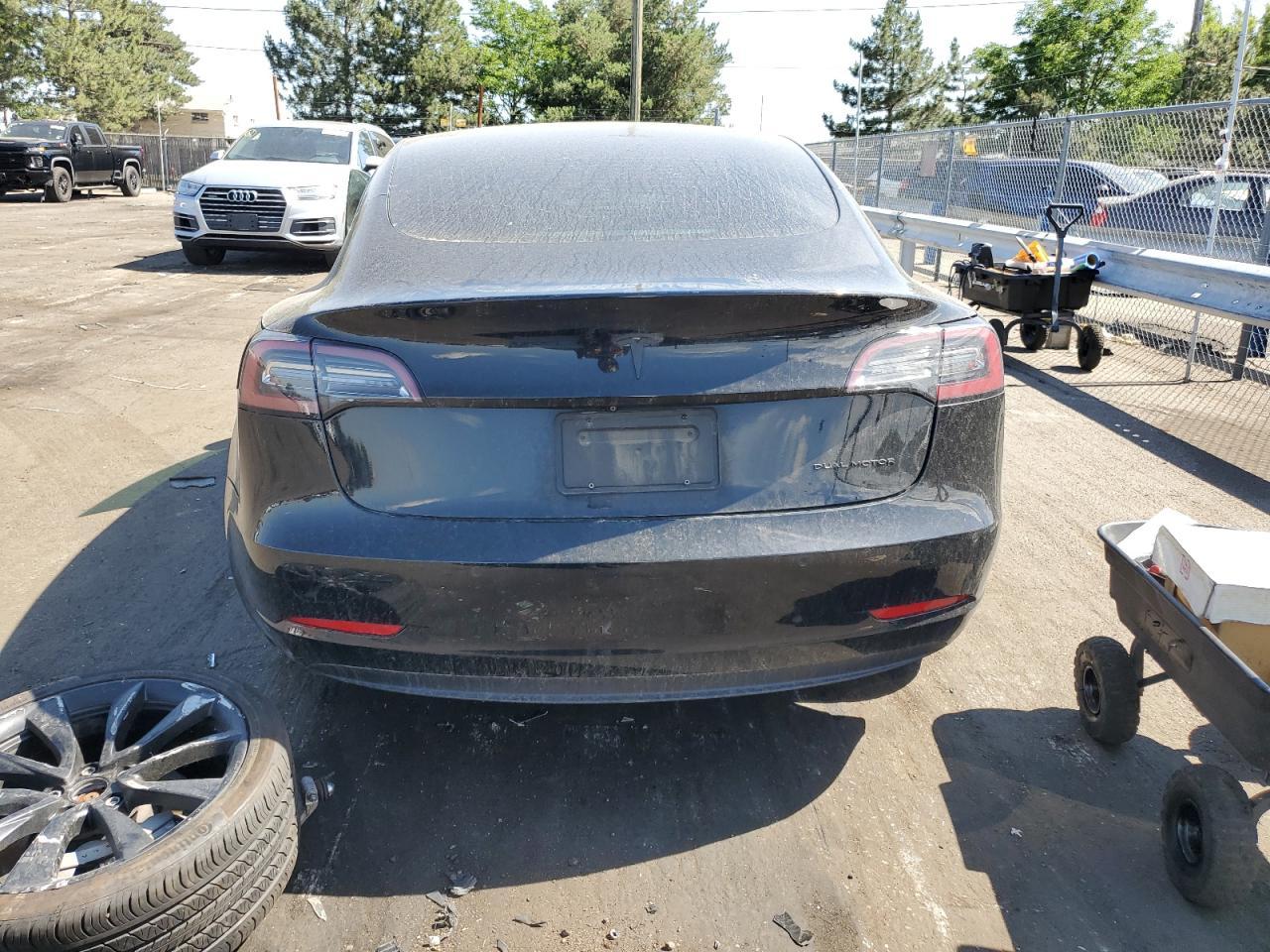 2019 Tesla Model 3 - Фото 6