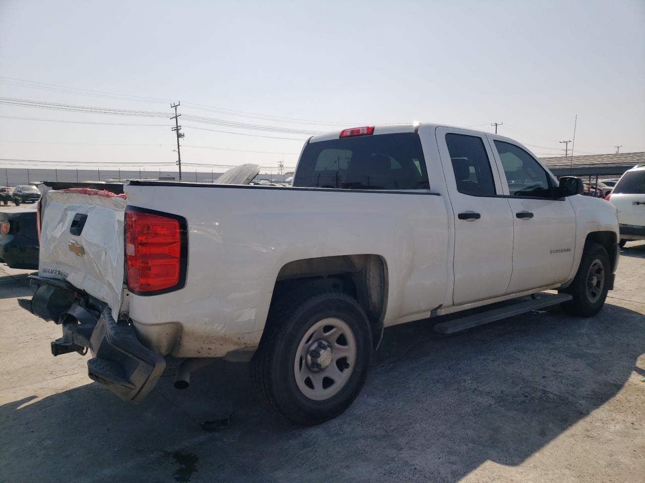 2018 Chevrolet Silverado C1500 - Image 3