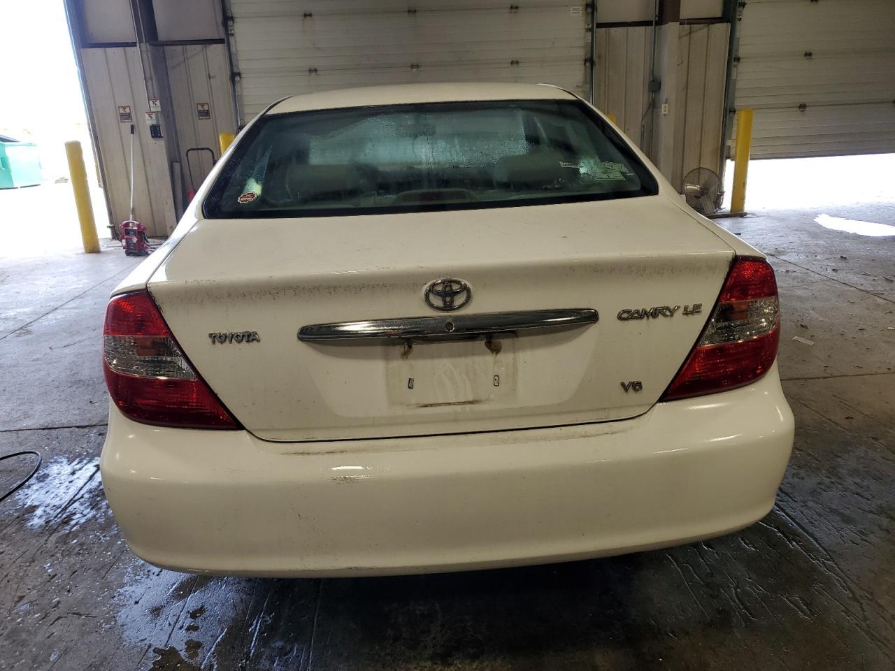 2004 Toyota Camry Le V6 - Фото 6