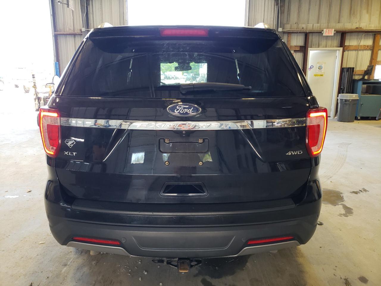 2019 Ford Explorer Xlt - Фото 6