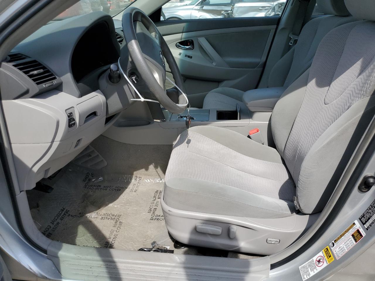 2011 Toyota Camry Base - Фото 7