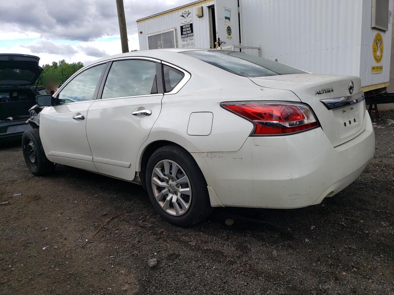 2015 Niss Altima 2.5 - Фото 2