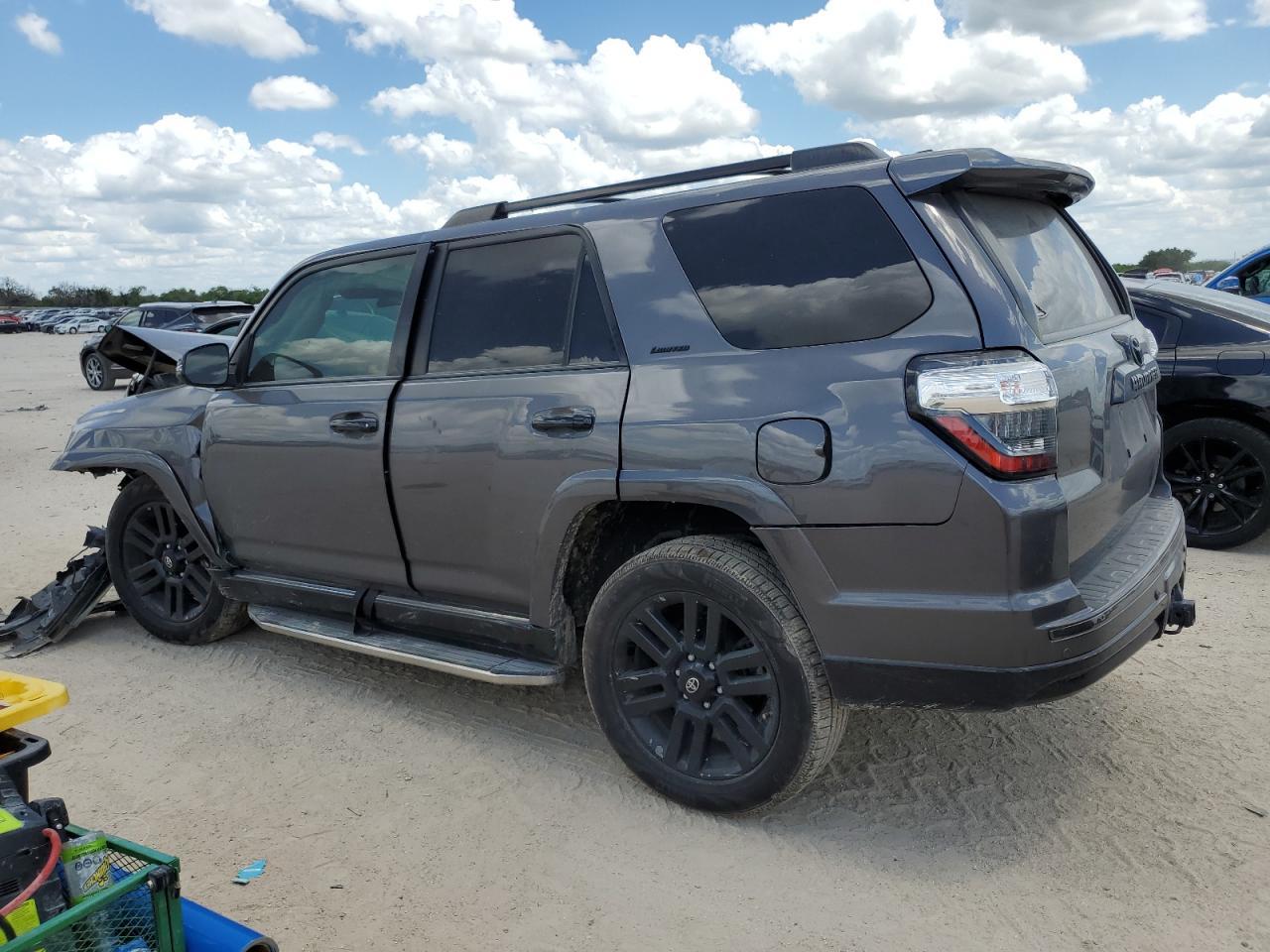 2019 Toyota 4Runner Sr5 - Image 2