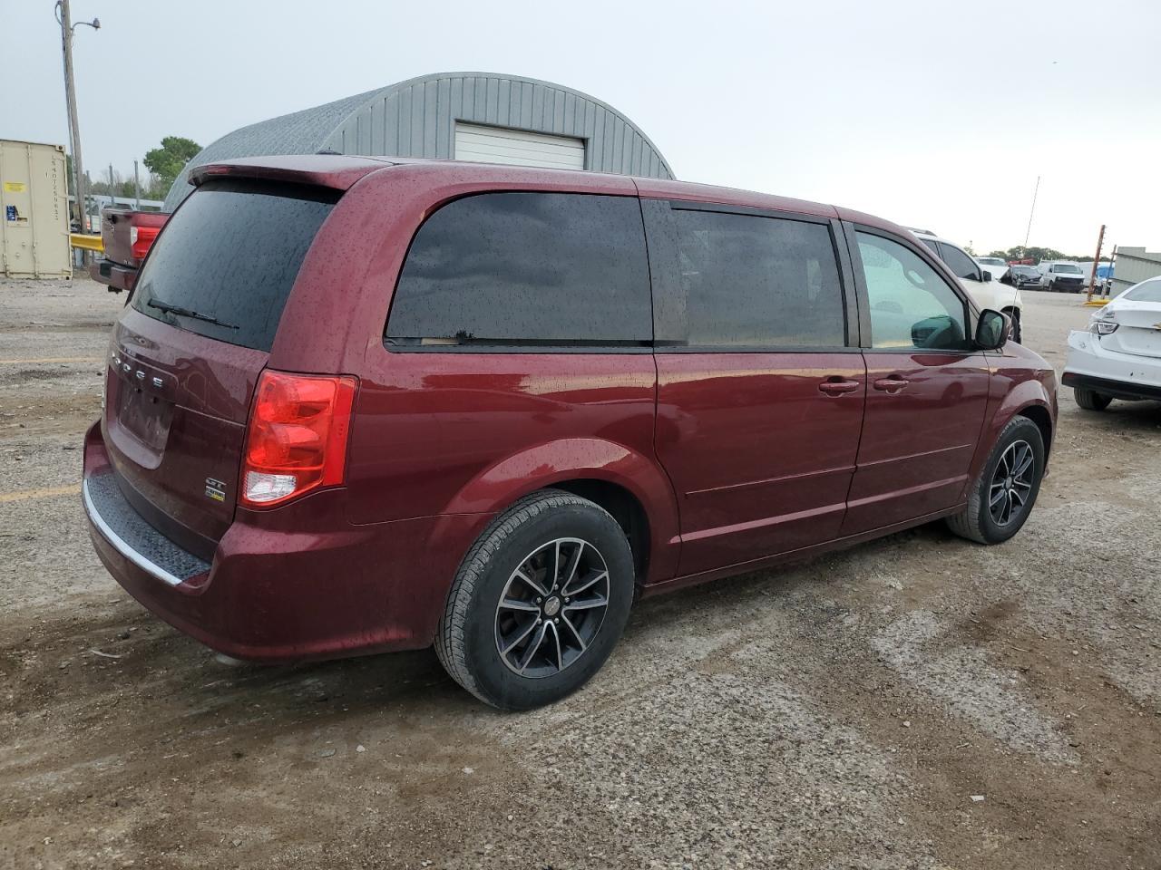 2017 Dodge Grand Caravan Gt - Фото 3