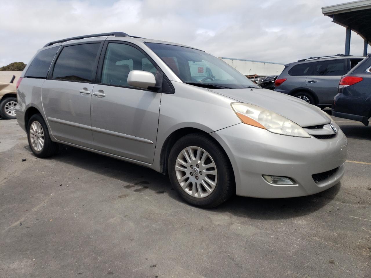 2007 Toyota Sienna Xle - Фото 4