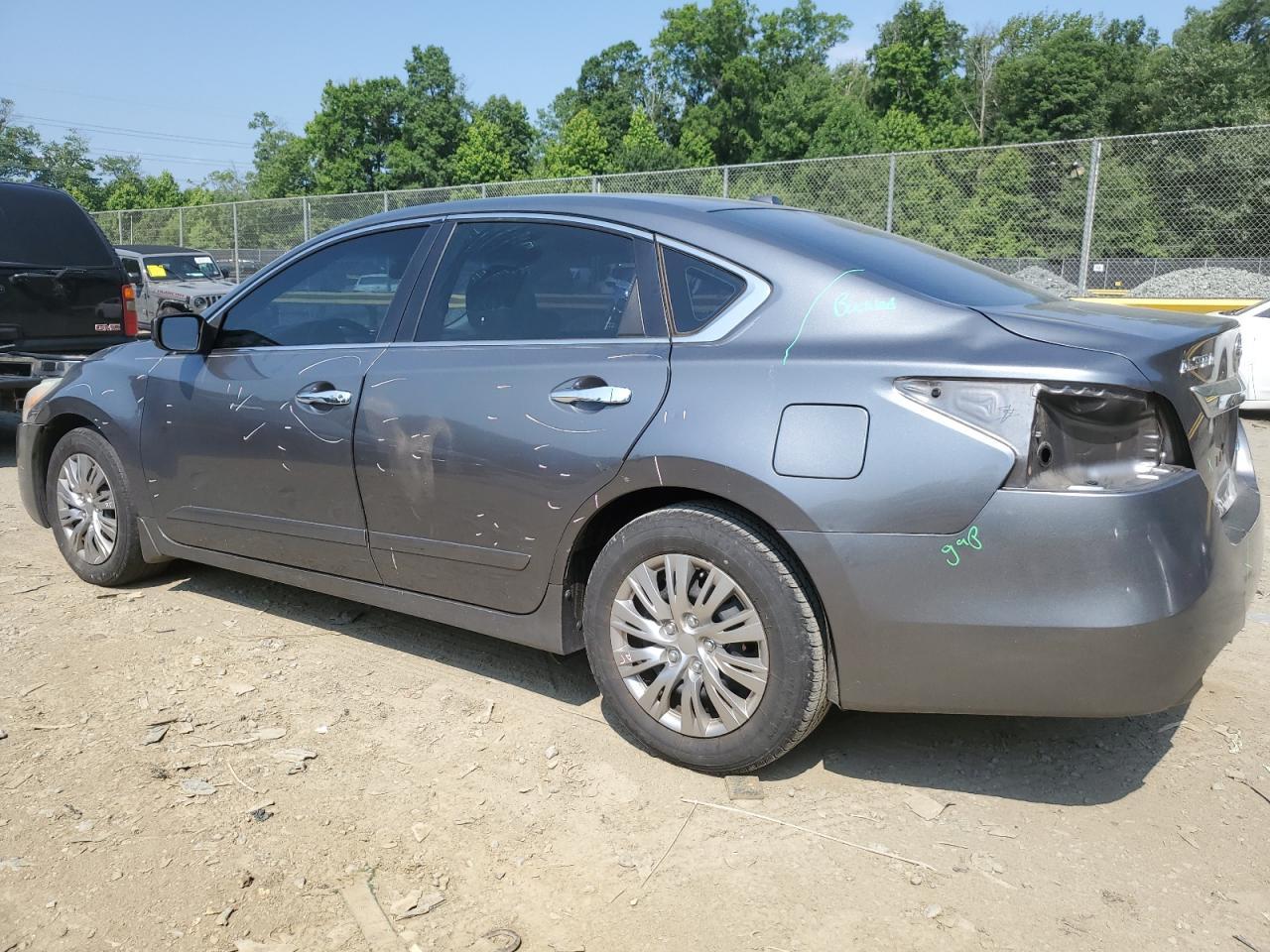 2014 Nissan Altima 2.5 - Image 2