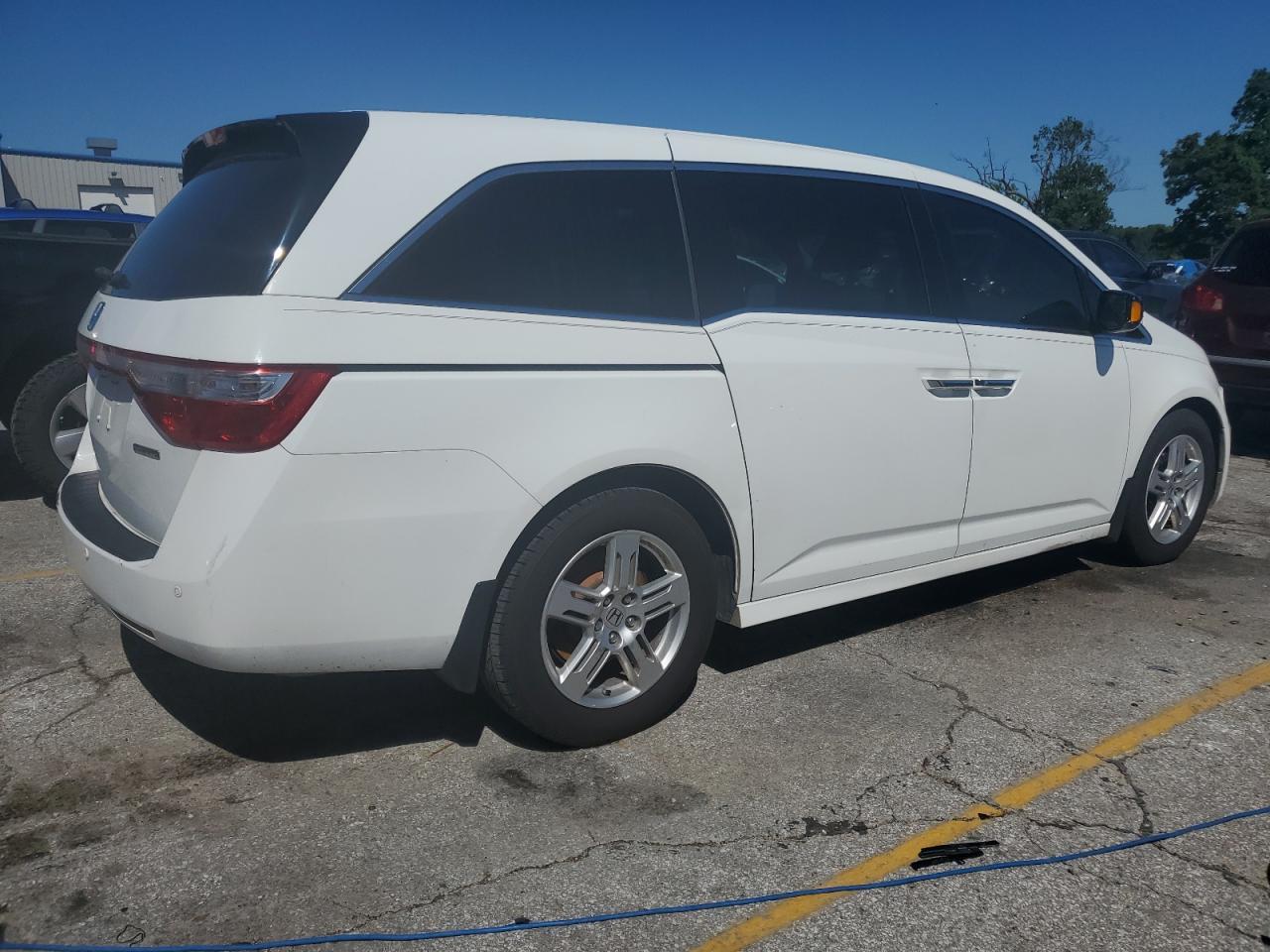 2011 Honda Odyssey Touring - Фото 3