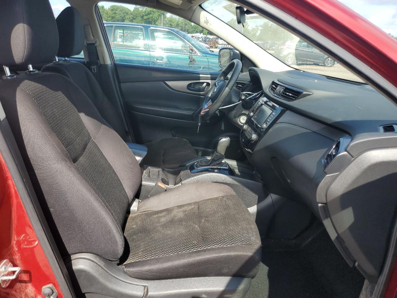 2021 Nissan Rogue Sport S - Фото 7