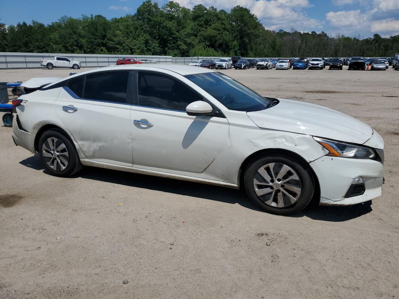 2020 Nissan Altima 2.5 S - Image 4