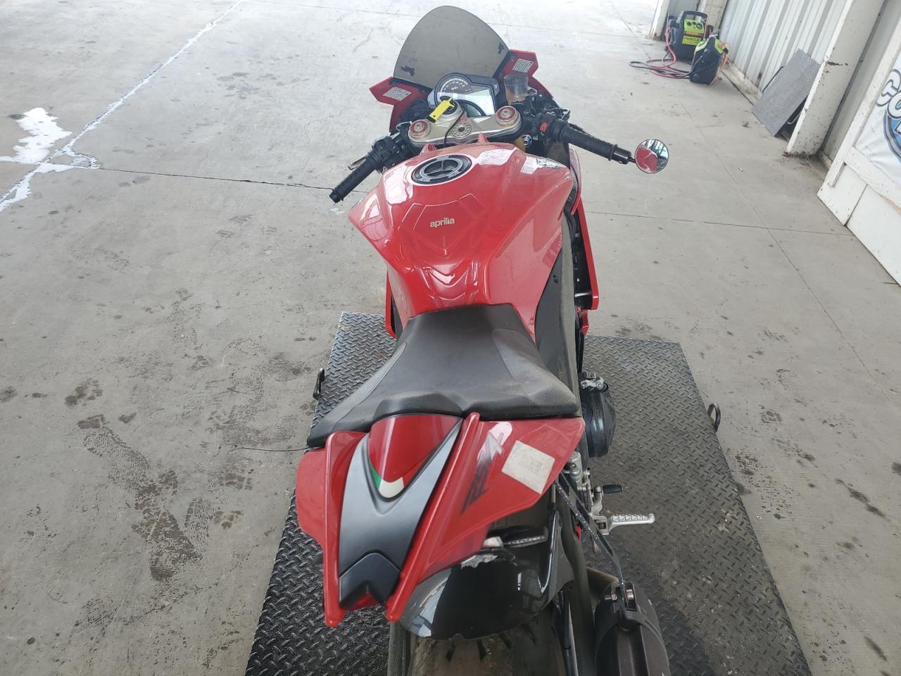 2014 Aprilia Rsv4 R - Фото 6