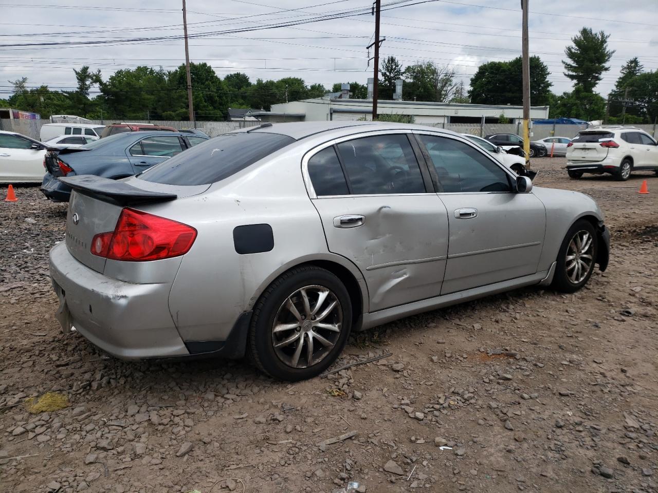 2005 Infiniti G35 - Image 3