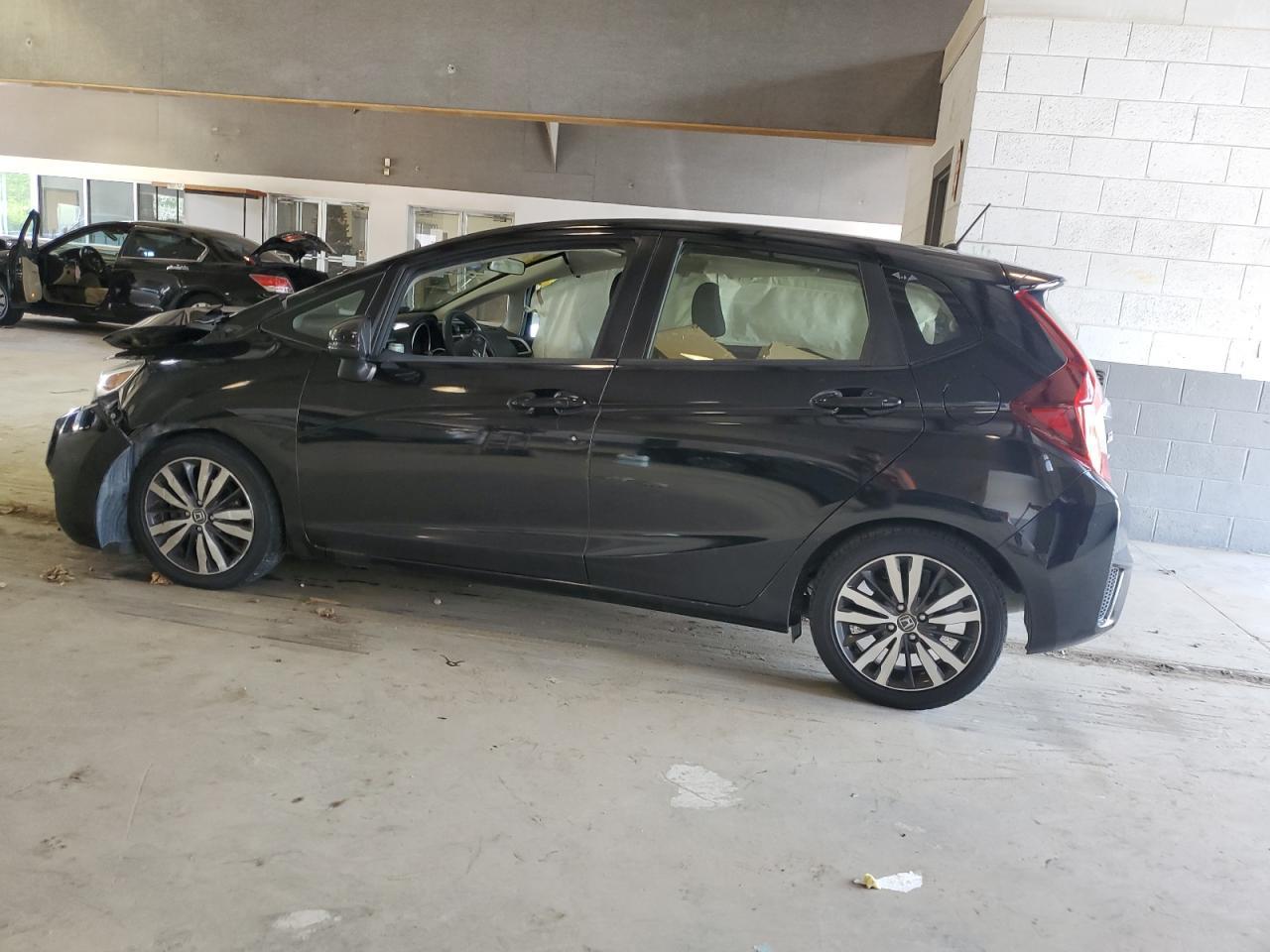 2016 Honda Fit Ex - Image 2