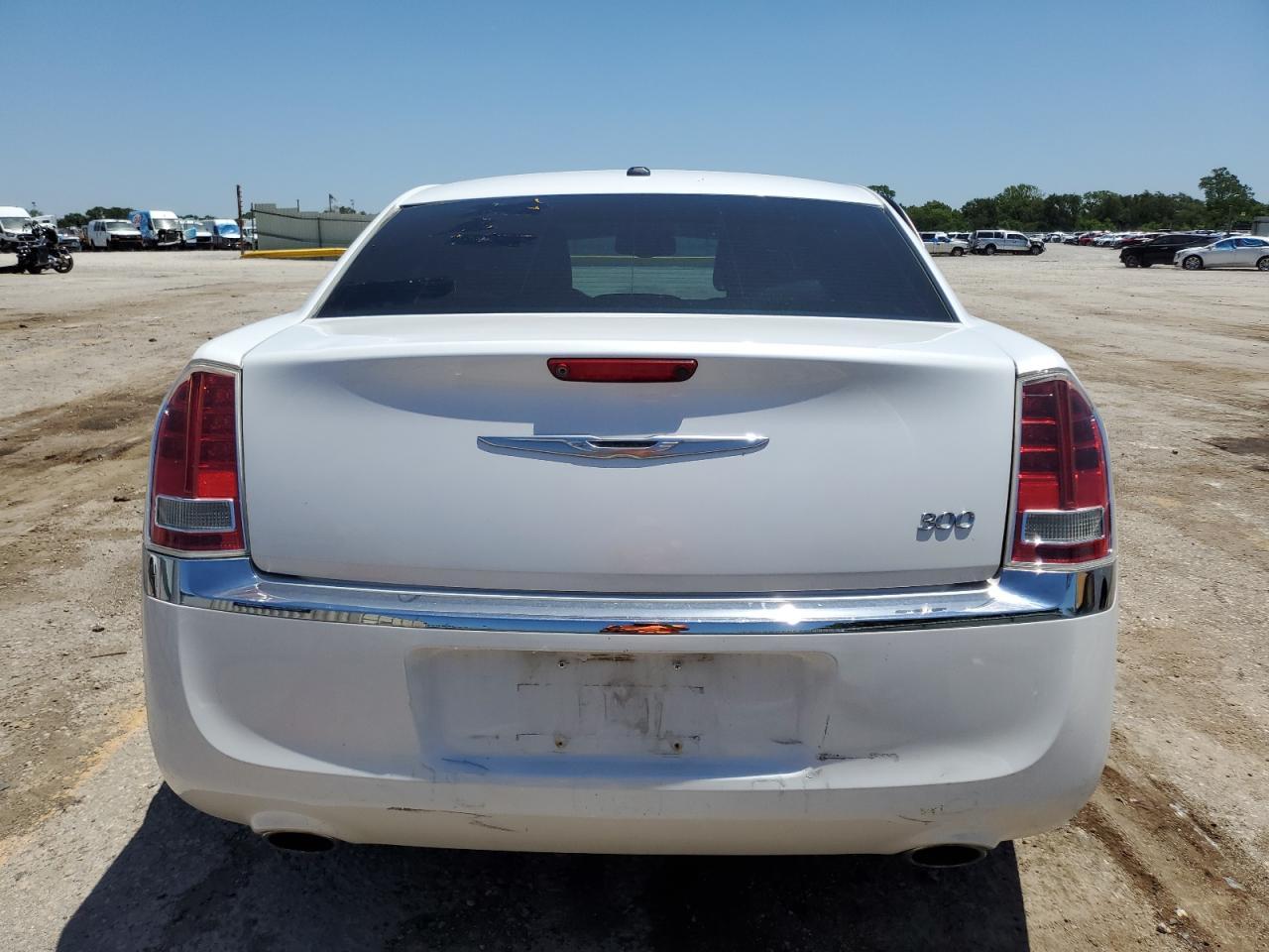 2012 Chrysler 300 Limited - Фото 6