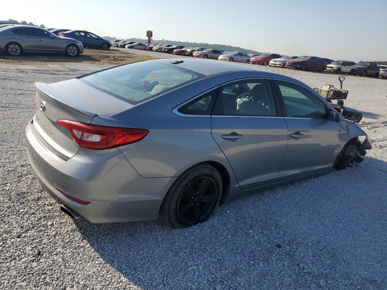 2015 Hyundai Sonata Se - Фото 3