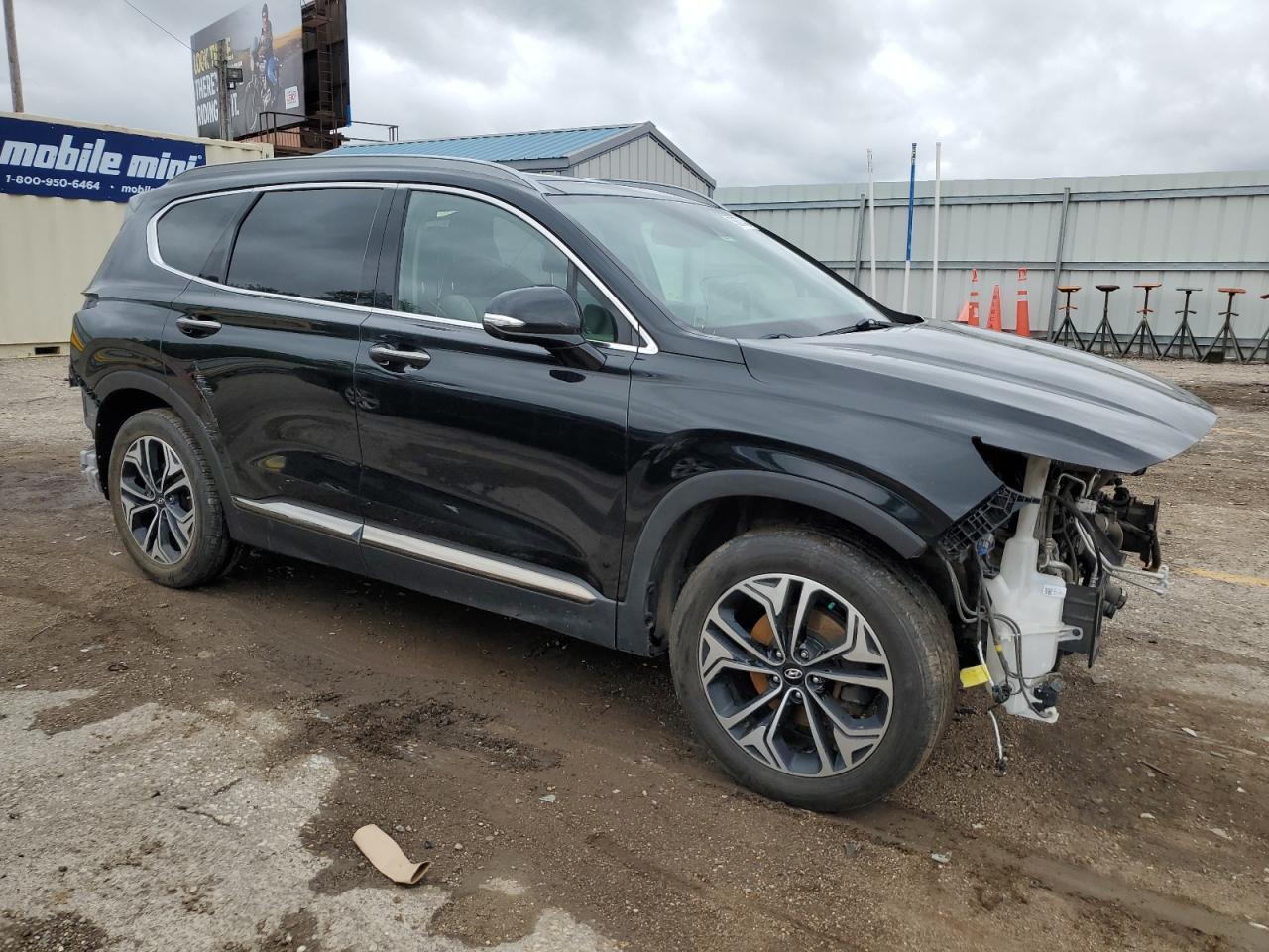 2019 Hyundai Santa Fe Limited - Image 4