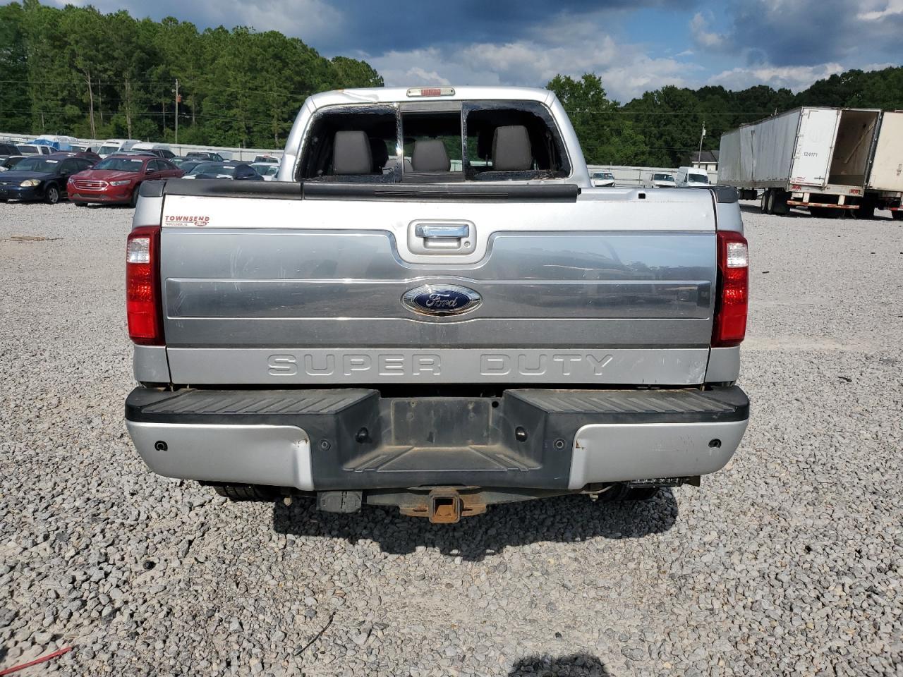 2016 Ford F350 Super Duty - Image 6