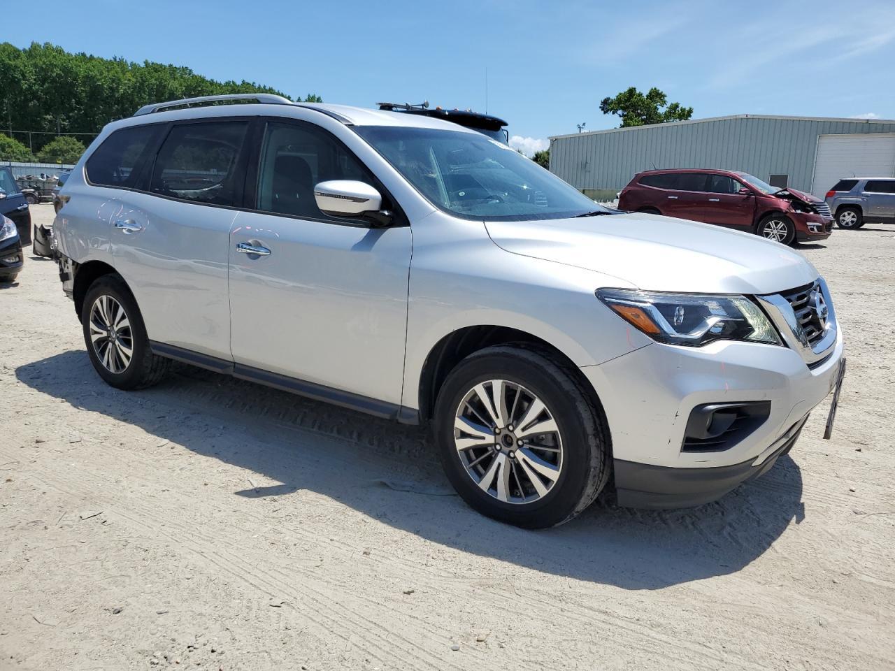 2017 Nissan Pathfinder S - Фото 4