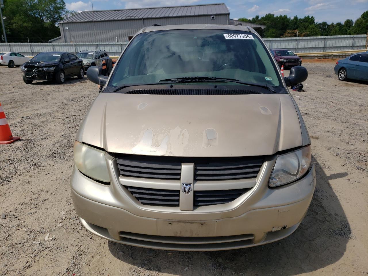 2005 Dodge Caravan Sxt - Фото 5