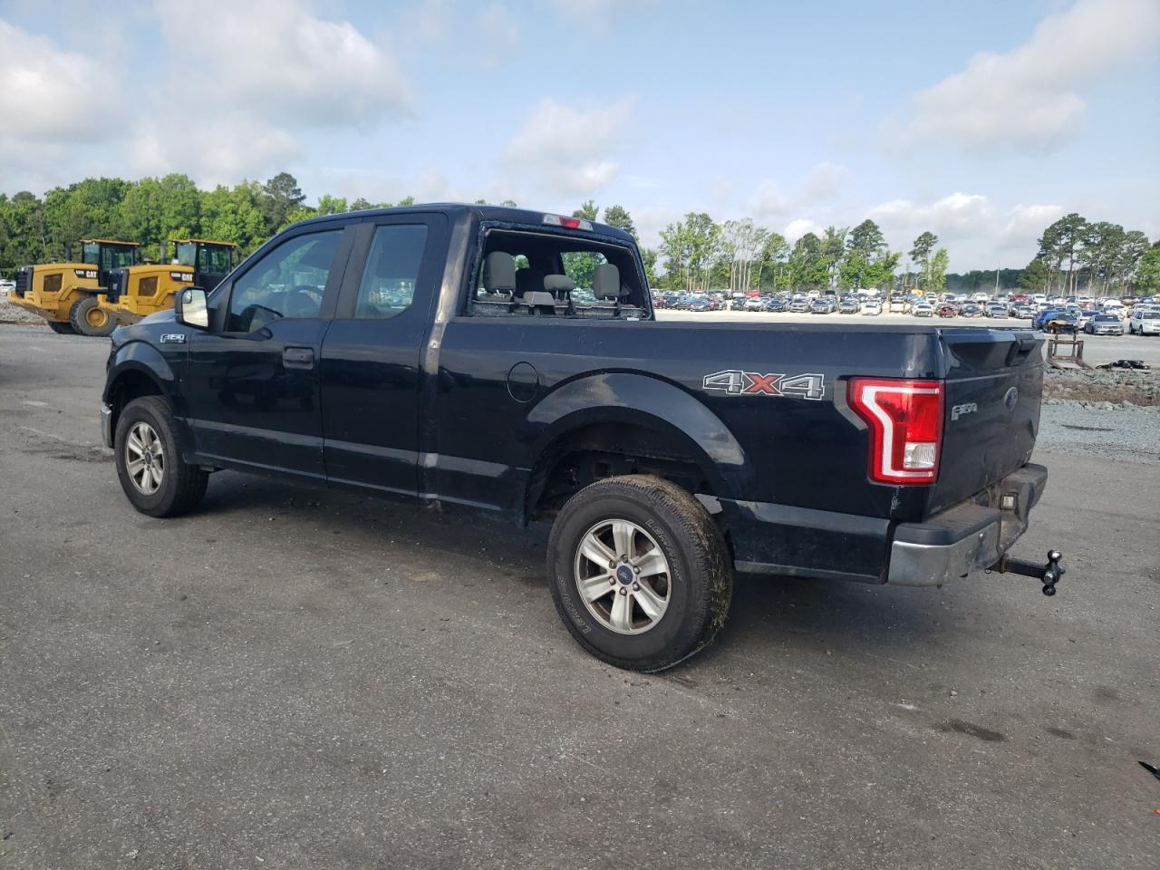 2016 Ford F150 Super Cab - Image 2