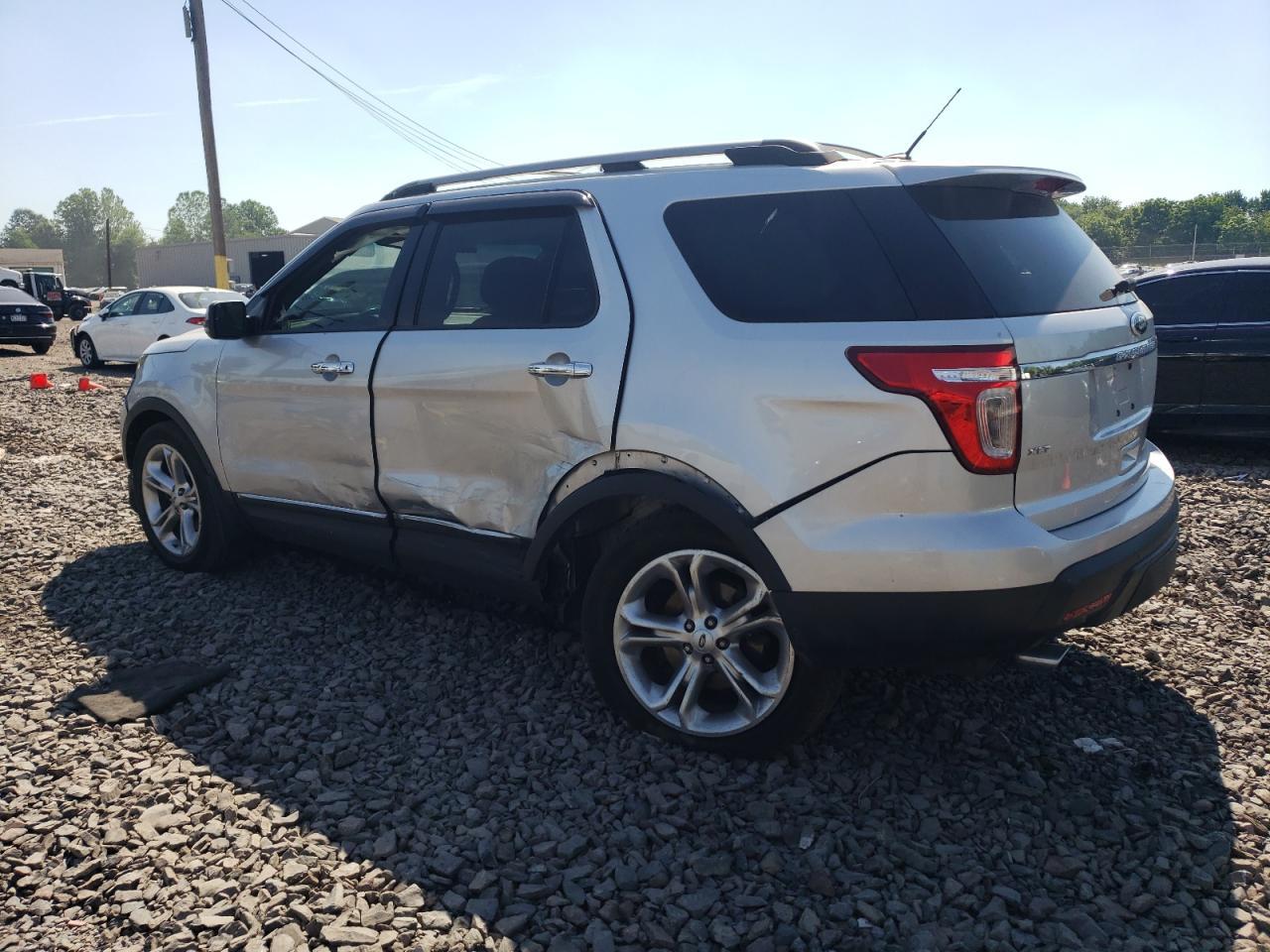 2013 Ford Explor Xlt - Image 2