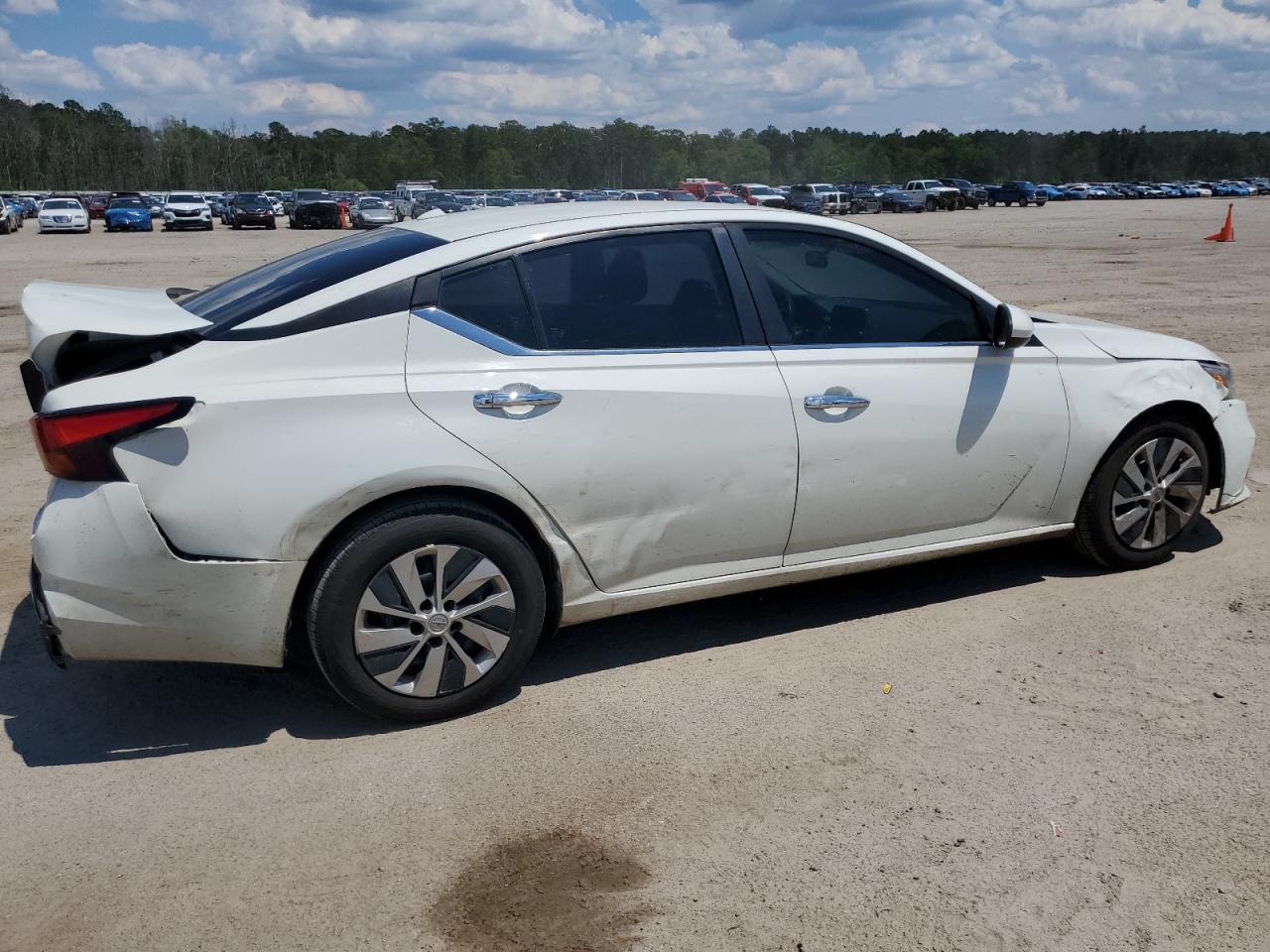 2020 Nissan Altima 2.5 S - Image 3