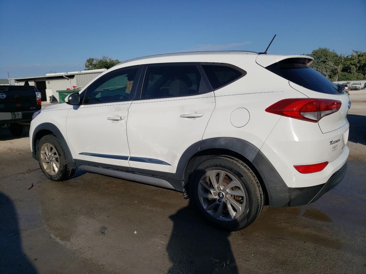 2017 Hyundai Tucson Limited - Фото 2