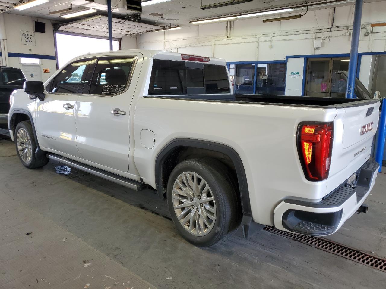 2019 GMC Sierra K1500 Denali - Фото 2