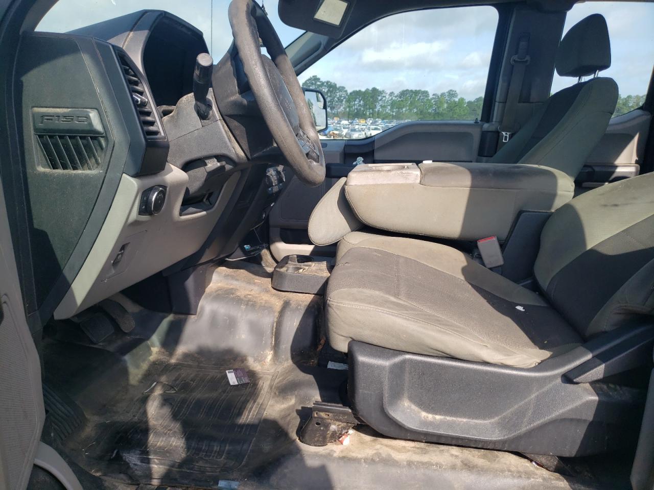 2016 Ford F150 Super Cab - Image 7
