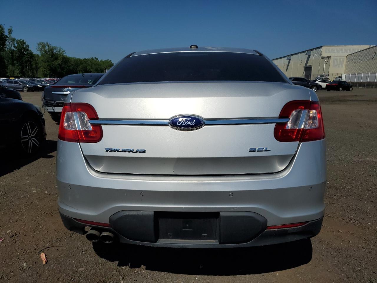 2012 Ford Taurus Sel - Фото 6