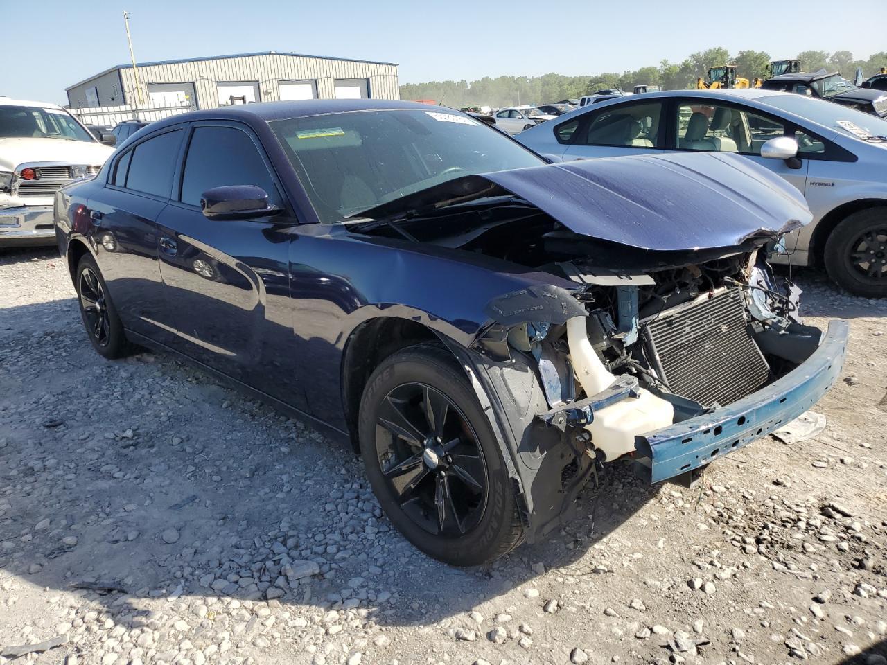 2015 Dodge Charger Sxt - Image 4