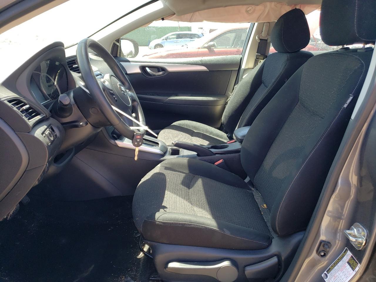 2019 Nissan Sentra S - Фото 7