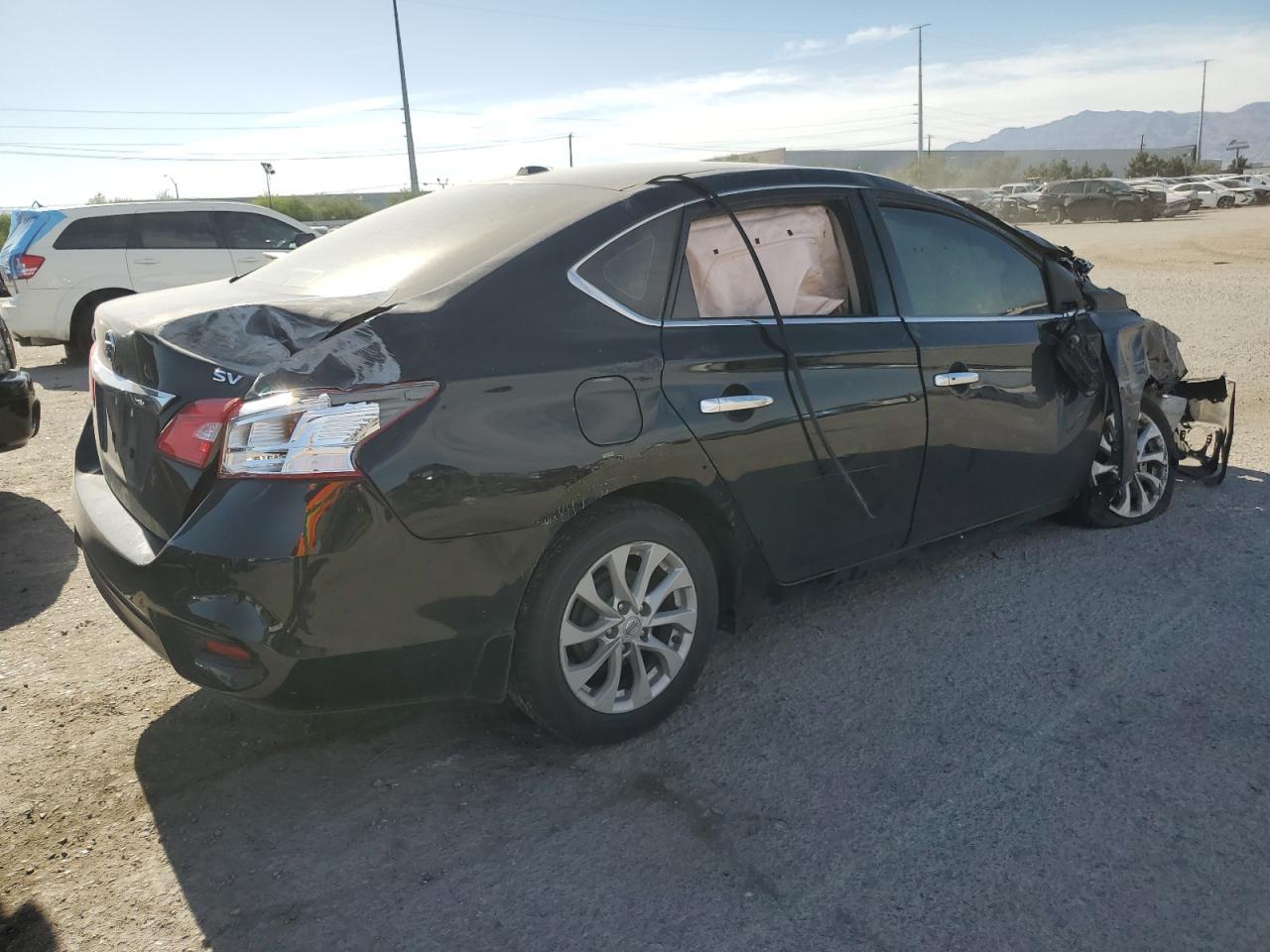 2018 Nissan Sentra S - Фото 3