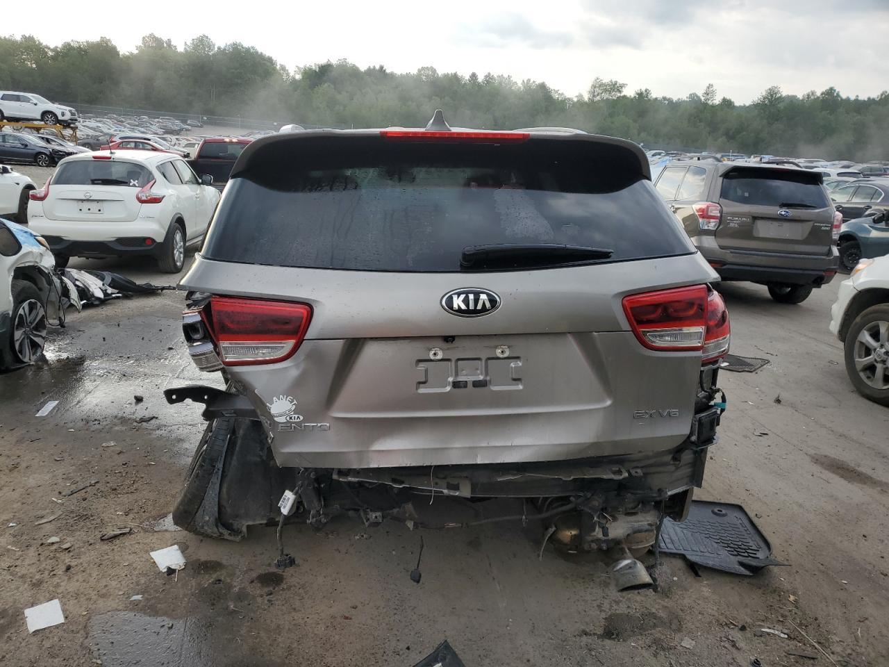 2018 Kia Sorento Ex - Фото 6