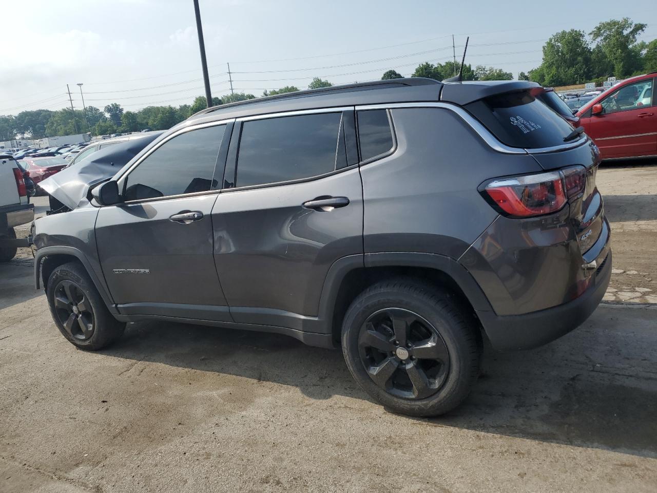 2019 Jeep Compass Latitude - Фото 2