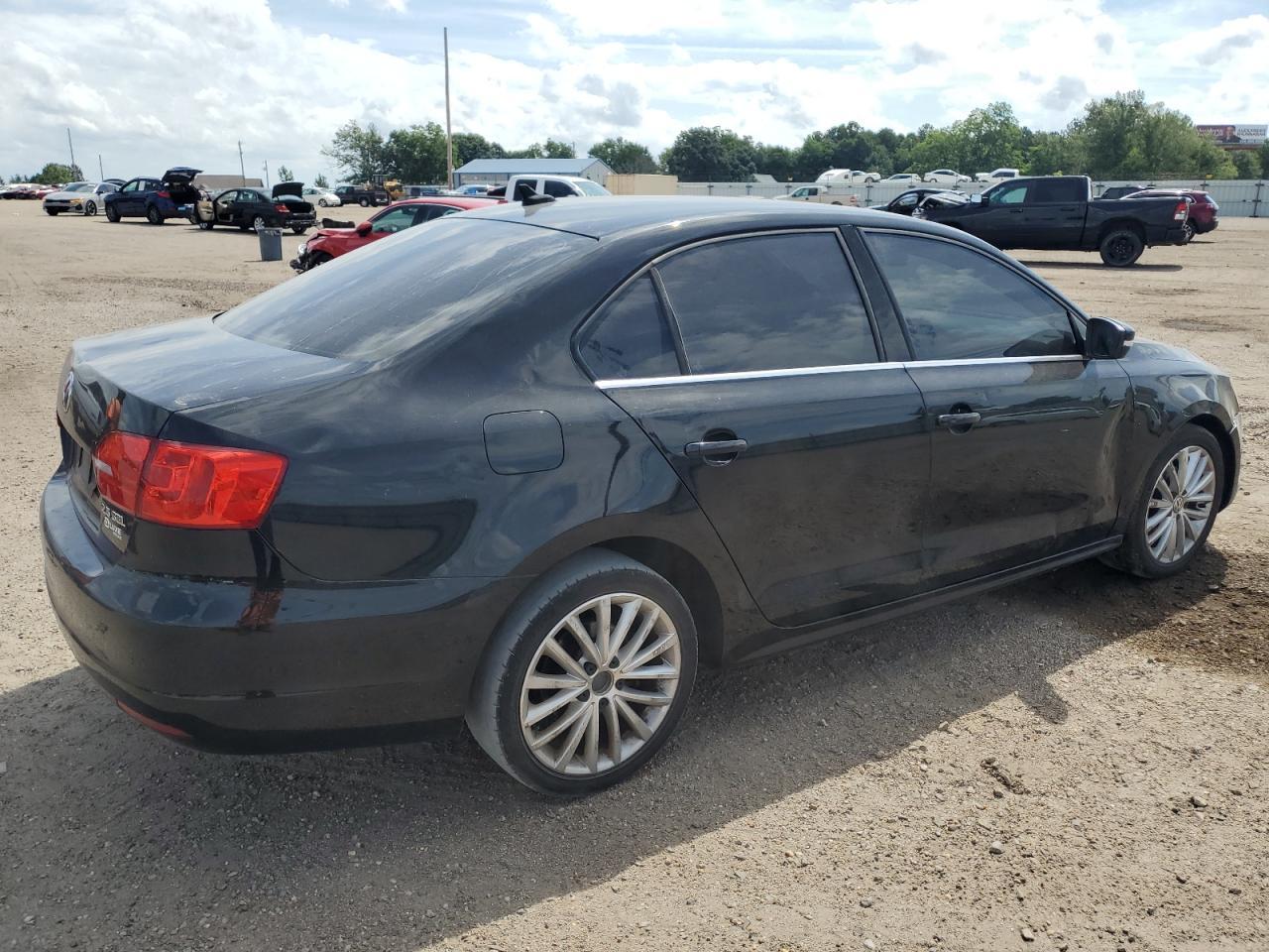 2011 Volkswagen Jetta Sel - Фото 3