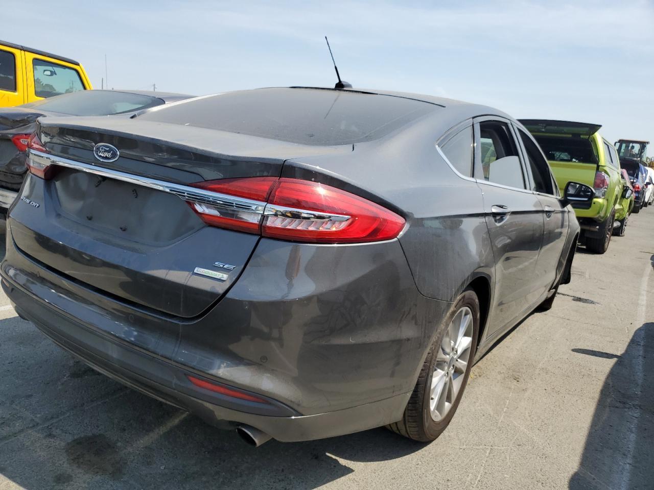 2017 Ford Fusion Se - Image 3