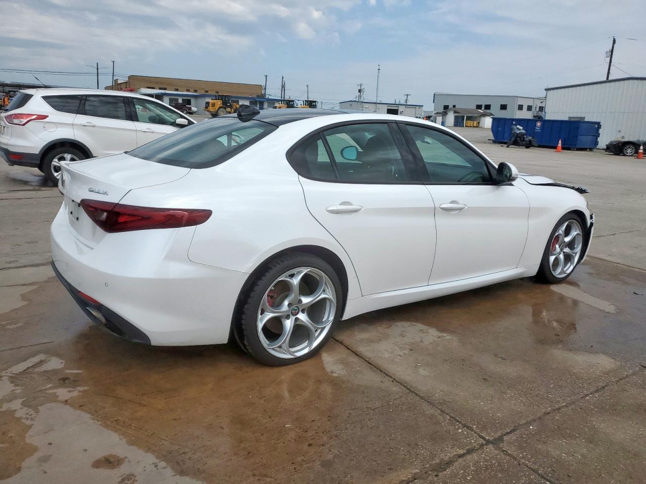 2018 Alfa Romeo Giulia Ti - Фото 3