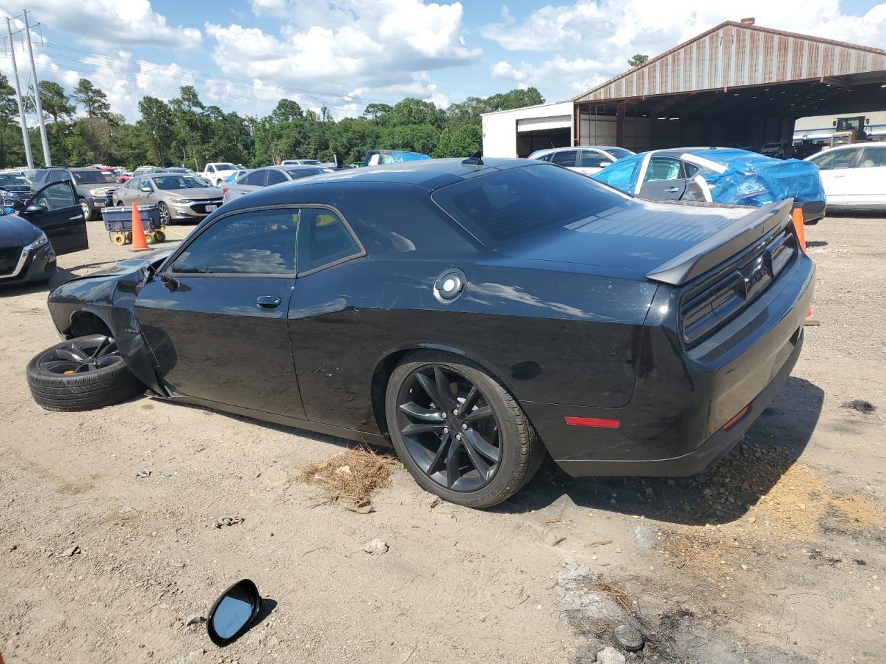 2016 Dodge Challenger R/T - Image 3