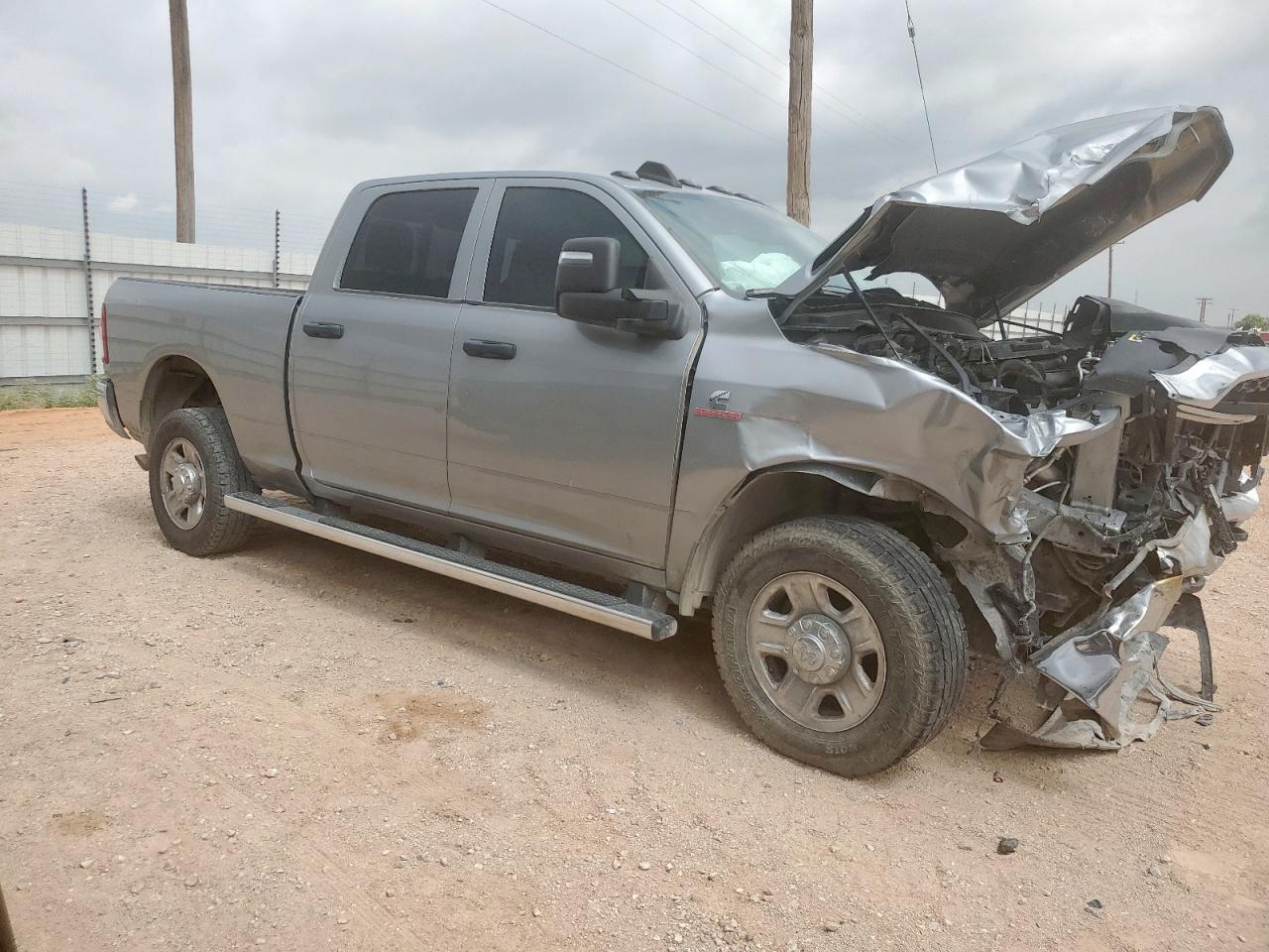 2023 Ram 2500 Tradesman - Image 4