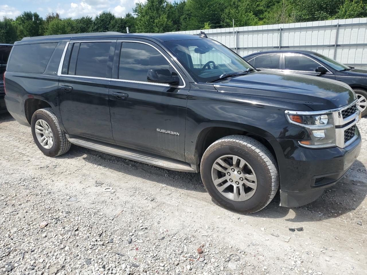 2015 Chevrolet Suburban C1500 Lt - Фото 4