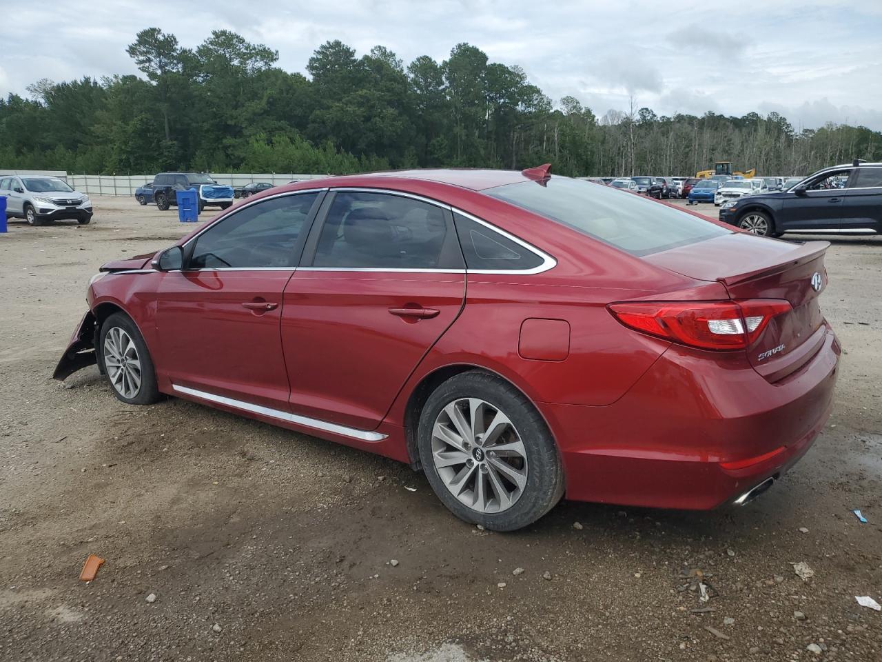 2015 Hyundai Sonata Sport - Фото 2