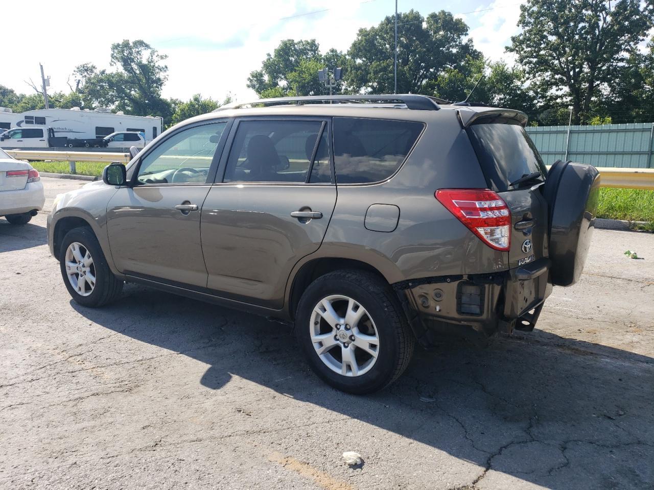 2012 Toyota Rav4 - Image 2