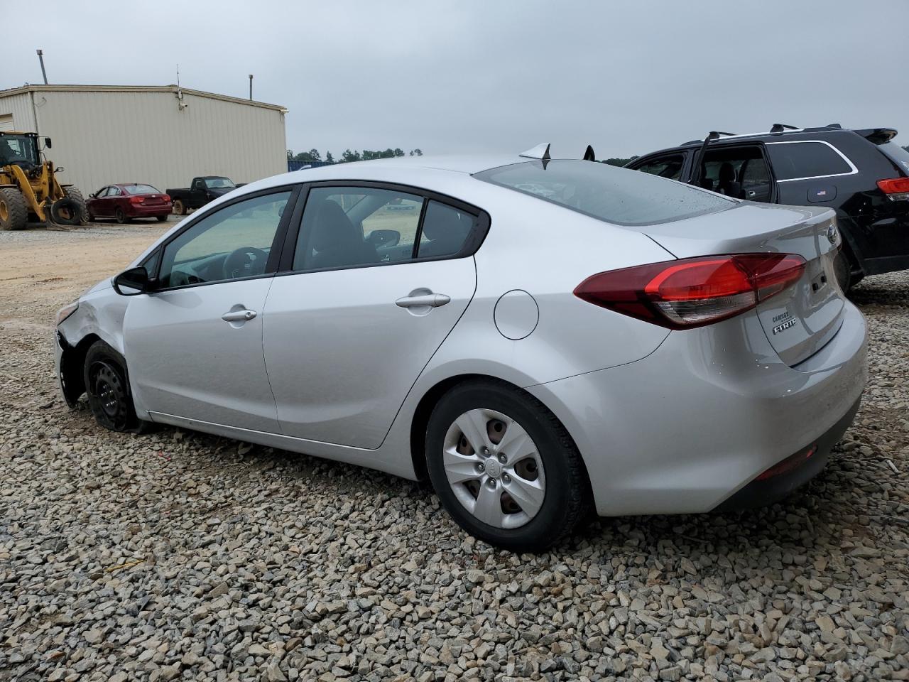 2017 Kia Forte Lx - Фото 2