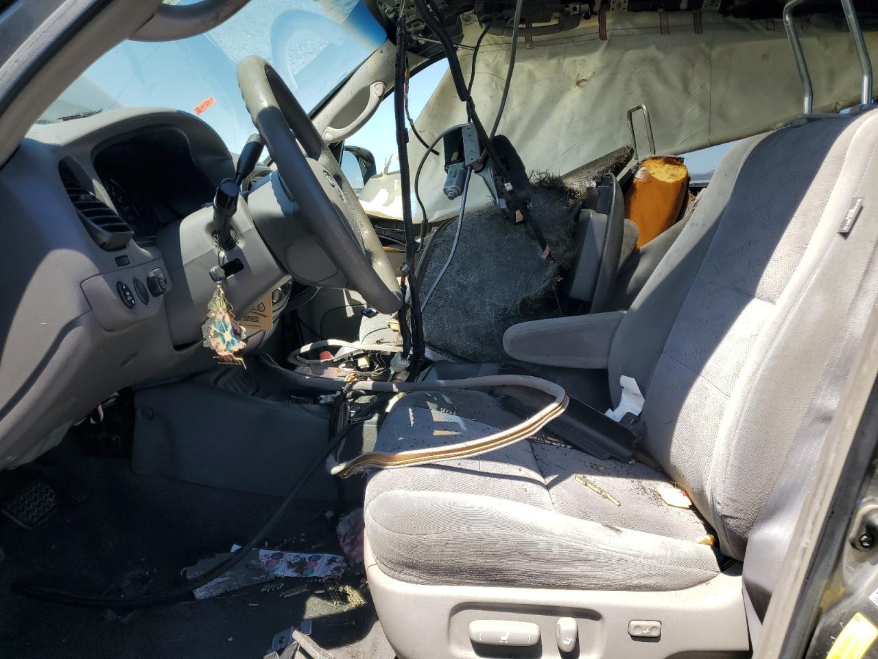 2005 Toyota Sequoia Sr5 - Фото 7