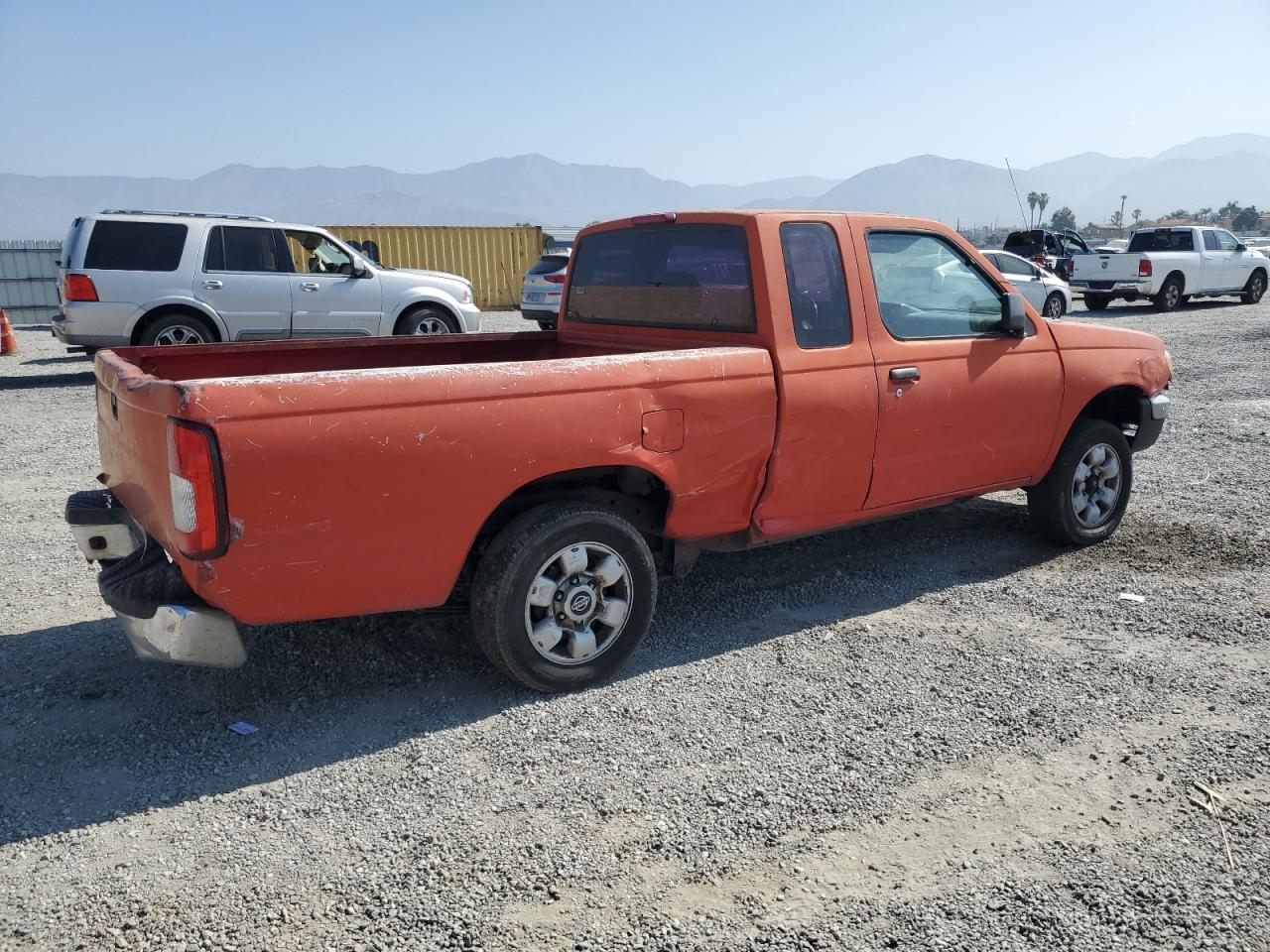 1998 Nissan Frontier King Cab Xe - Фото 3