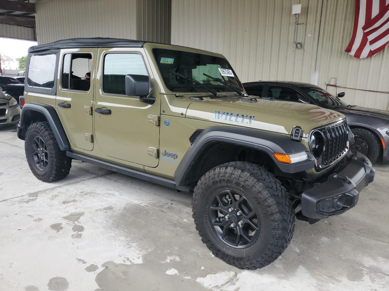 2025 Jeep Wrangler Sport 4Xe - Image 4