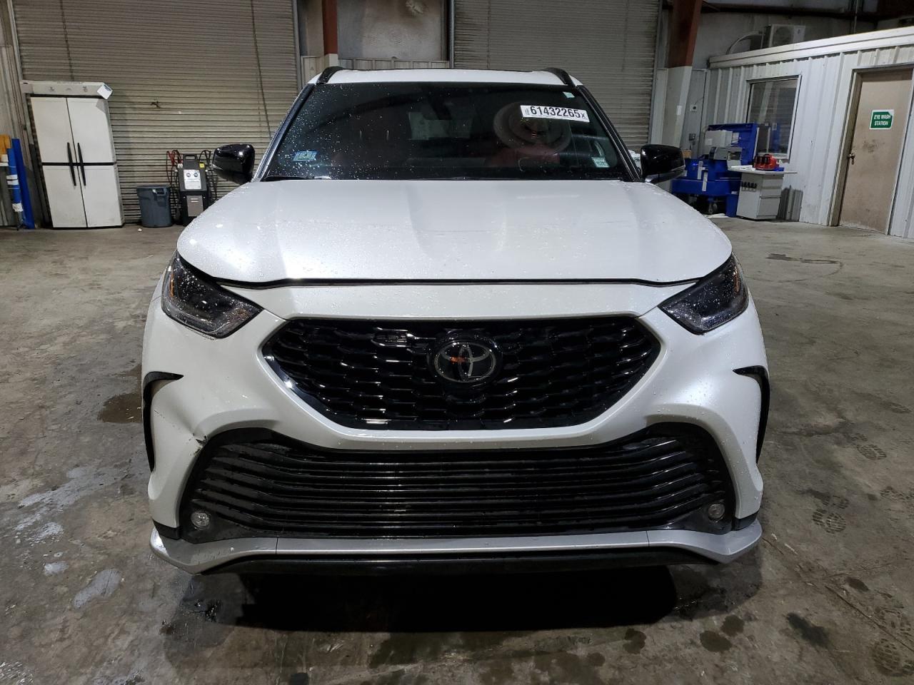 2023 Toyota Highlander L - Фото 5