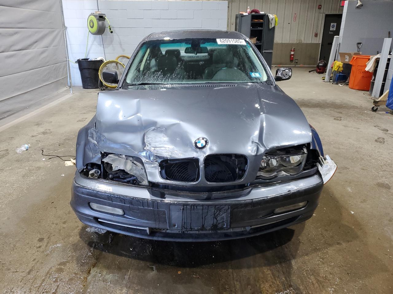 2001 BMW 330 I - Image 5