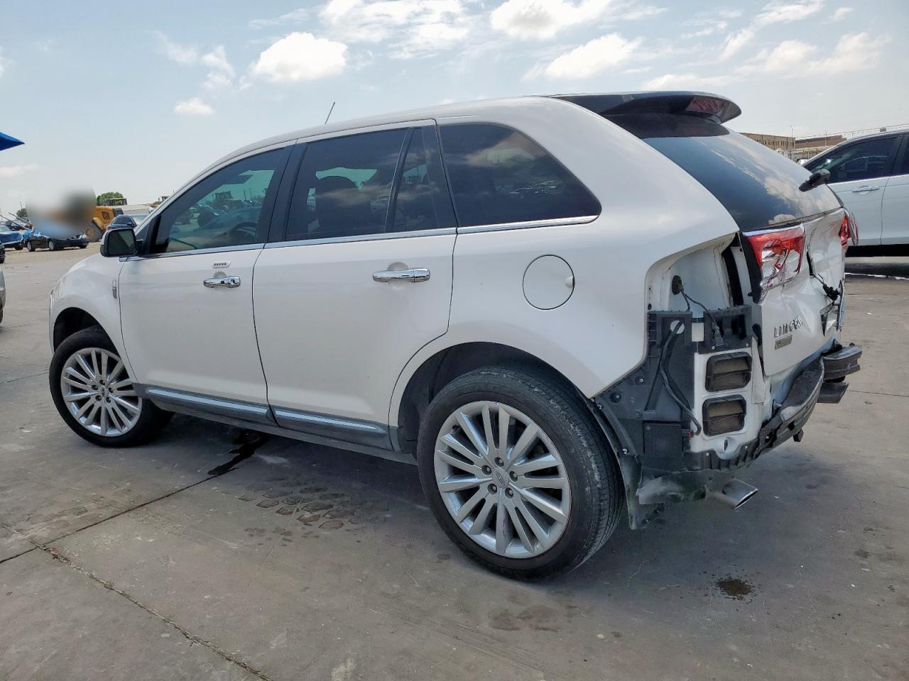 2011 Lincoln Mkx - Фото 2